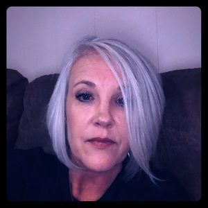 Meet your Posher, Cheryl